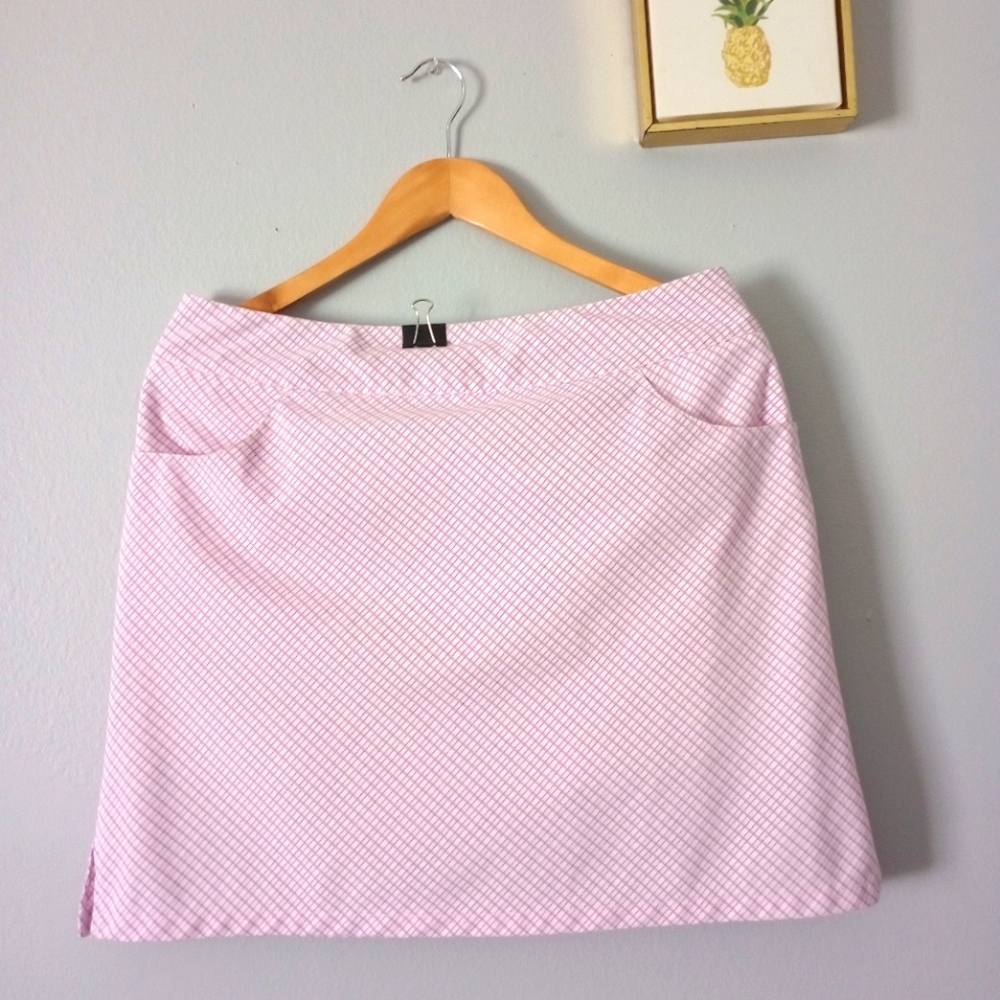 Skort Women Adidas golf  Pocket Side Zip Size 8 Golf Tennis Lilac Good Condition